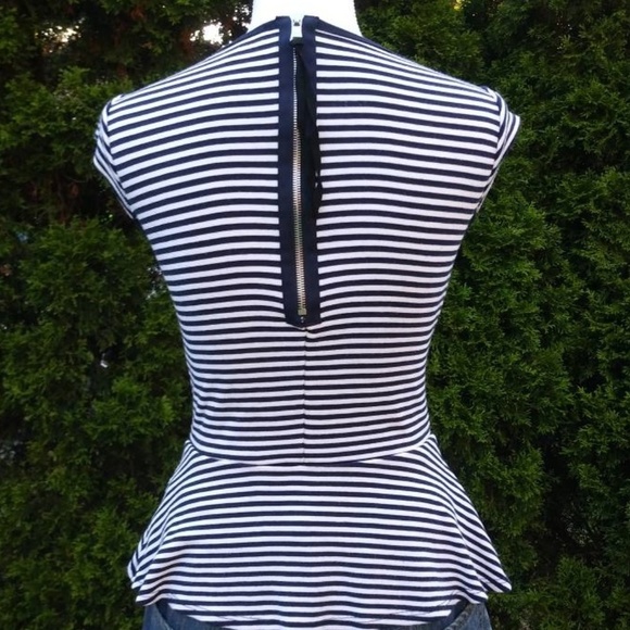 Karen Kane Striped Cap Sleeve Top Size Small - Picture 3 of 5